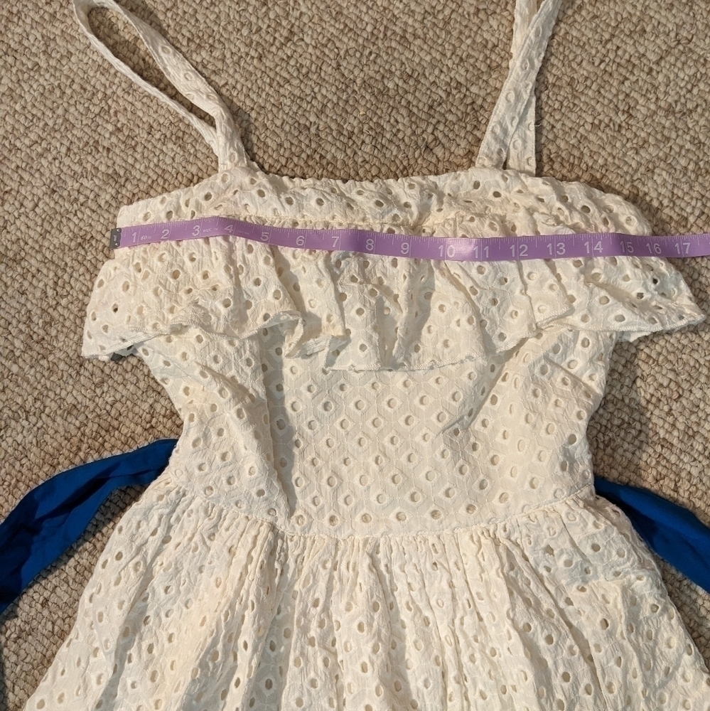 Zoe & Sam white eyelet dress size M - Picture 3 of 7